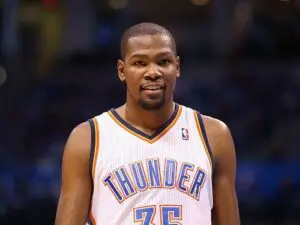 How much does kd weigh