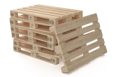 How much does a wooden pallet weigh