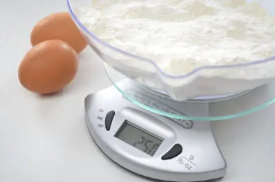 Can a digital scale be off by 10 pounds