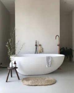 How much water does a bath hold
